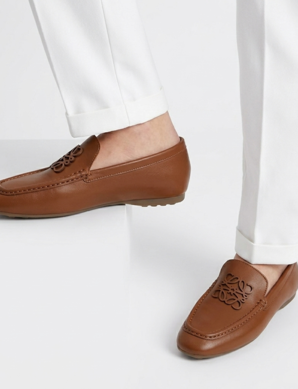 Mocassin en cuir à motif - Camel