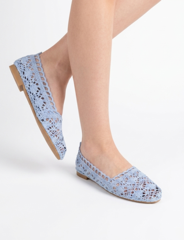 Ballerines en dentelle - bleu